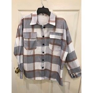 Flannel shirt or shacket